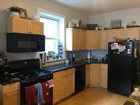 1620 N Winchester Ave #2 — Photo 11