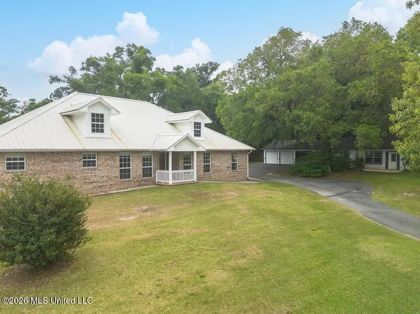 14101 Lemoyne Blvd, Biloxi, MS 39532