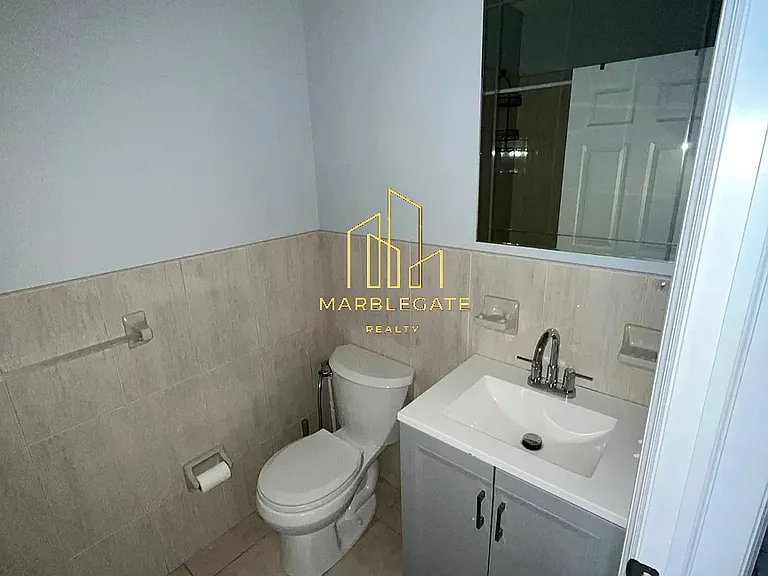 180 Ferry St #3BB — Photo 2