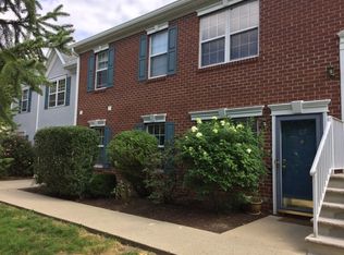 109 Moore Ct #88, Pennington, NJ 08534