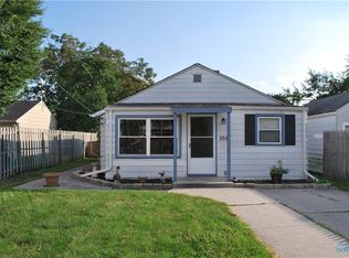 305 Vernis Pl, Rossford, OH