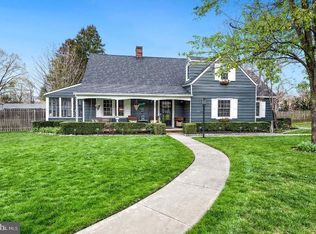 527 Covington Ter, Moorestown, NJ 08057