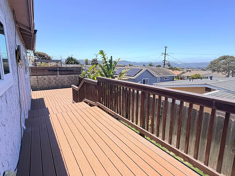 1757 Mendocino St — Photo 22