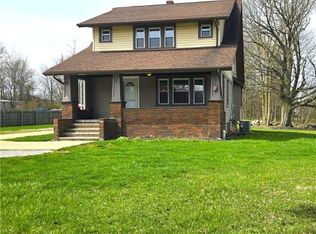 8626 Ridge Rd, NORTH ROYALTON, OH 44133