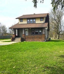 8626 Ridge Rd, NORTH ROYALTON, OH, 44133