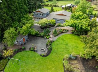 200 SW Peach Cove Ln, West Linn, OR