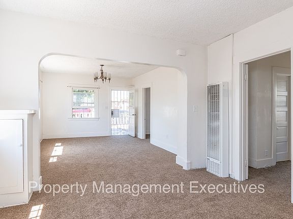 2nd image of 3613 45th St