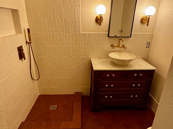 (undisclosed Address)