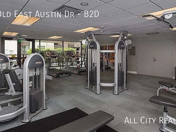 3rd image of 1600 Old East Austin Dr #B2d