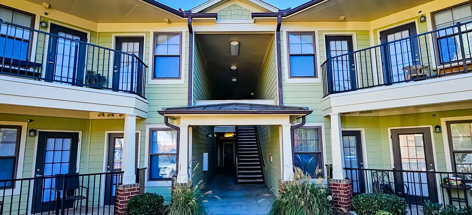 Augusta Heights — Photo 2