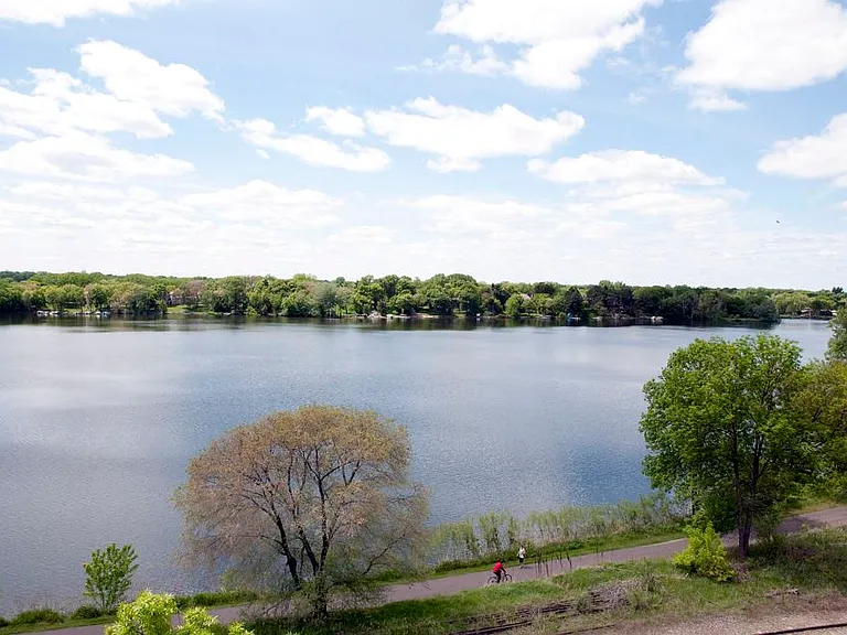 The View at Long Lake — Photo 59