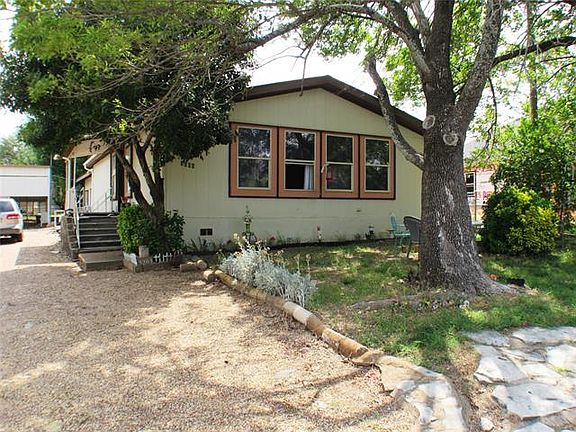3rd image of 5203 Stoneridge Dr