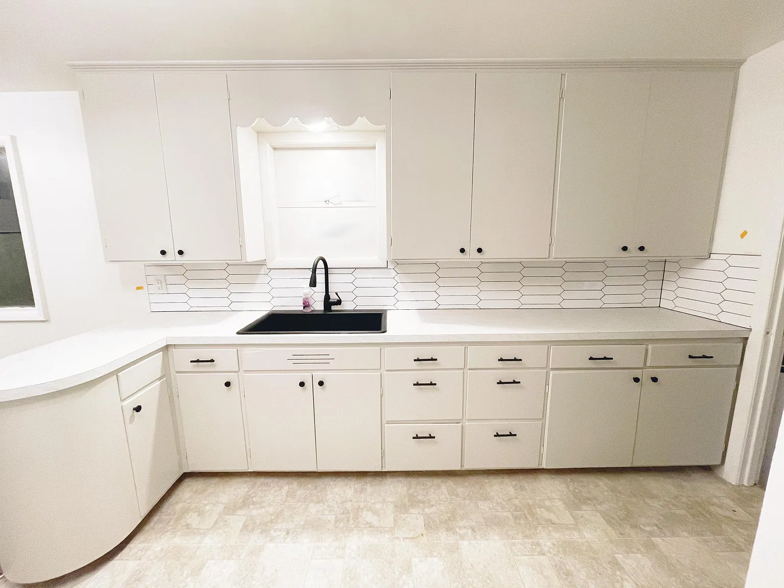 2743 Sylvan Dr W — Photo 3