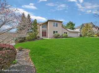 19 Creekside Dr, Wilkes Barre, PA 18702