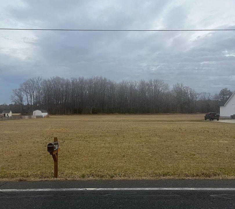 2nd image of 20229 W Piney Grove Rd