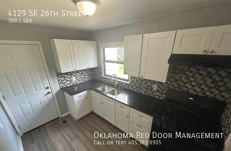 3 bed, 1036 sqft, $1,100 — Photo 3
