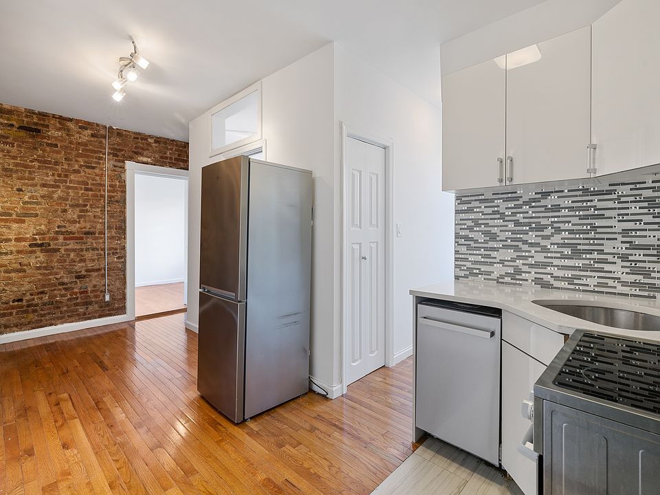 1st image of 55 Delancey St APT 1C