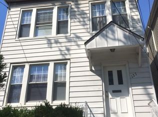 127 W 48th St, Bayonne, NJ 07002