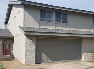 10116 Hefner Village Ter, Oklahoma City, OK 73162