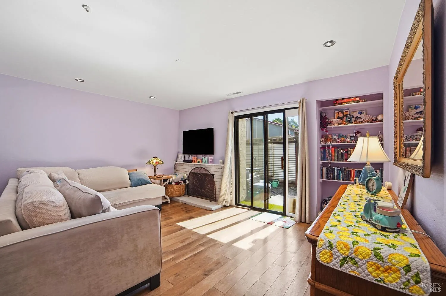 2521 Vallejo Street - Photo 5