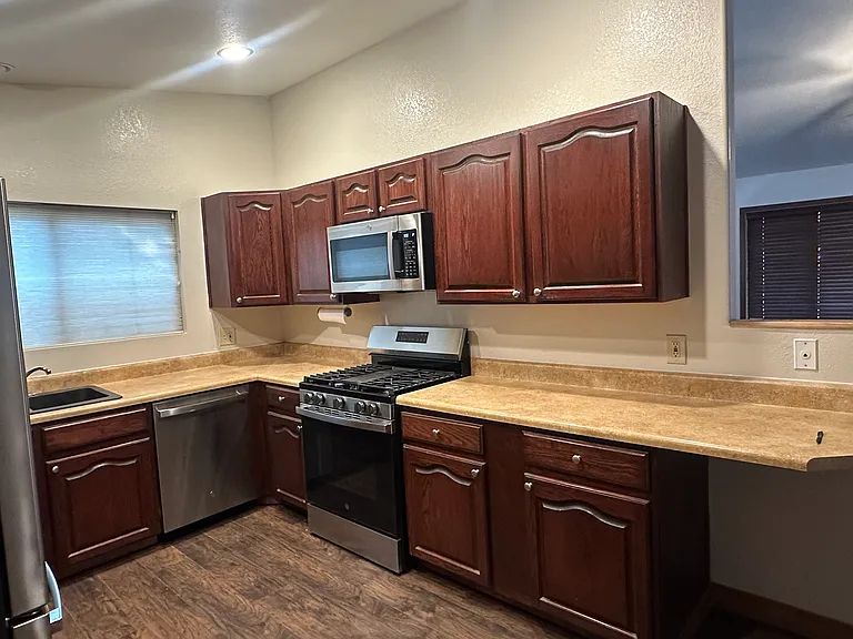 3780 E Ramble Wood Dr — Photo 2