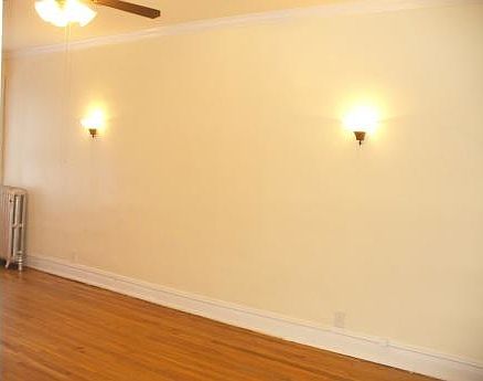 2nd image of 3201 Clinton Ave APT 3W