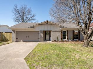 106 S 39th St, Van Buren, AR 72956
