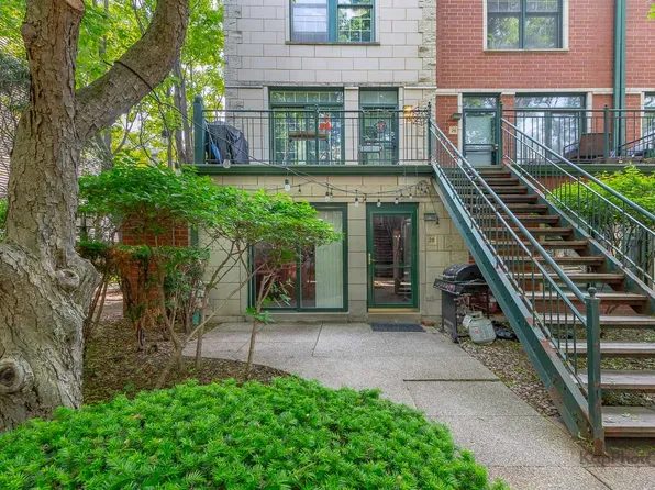 1812 S State St Unit 28, Chicago, IL 60616