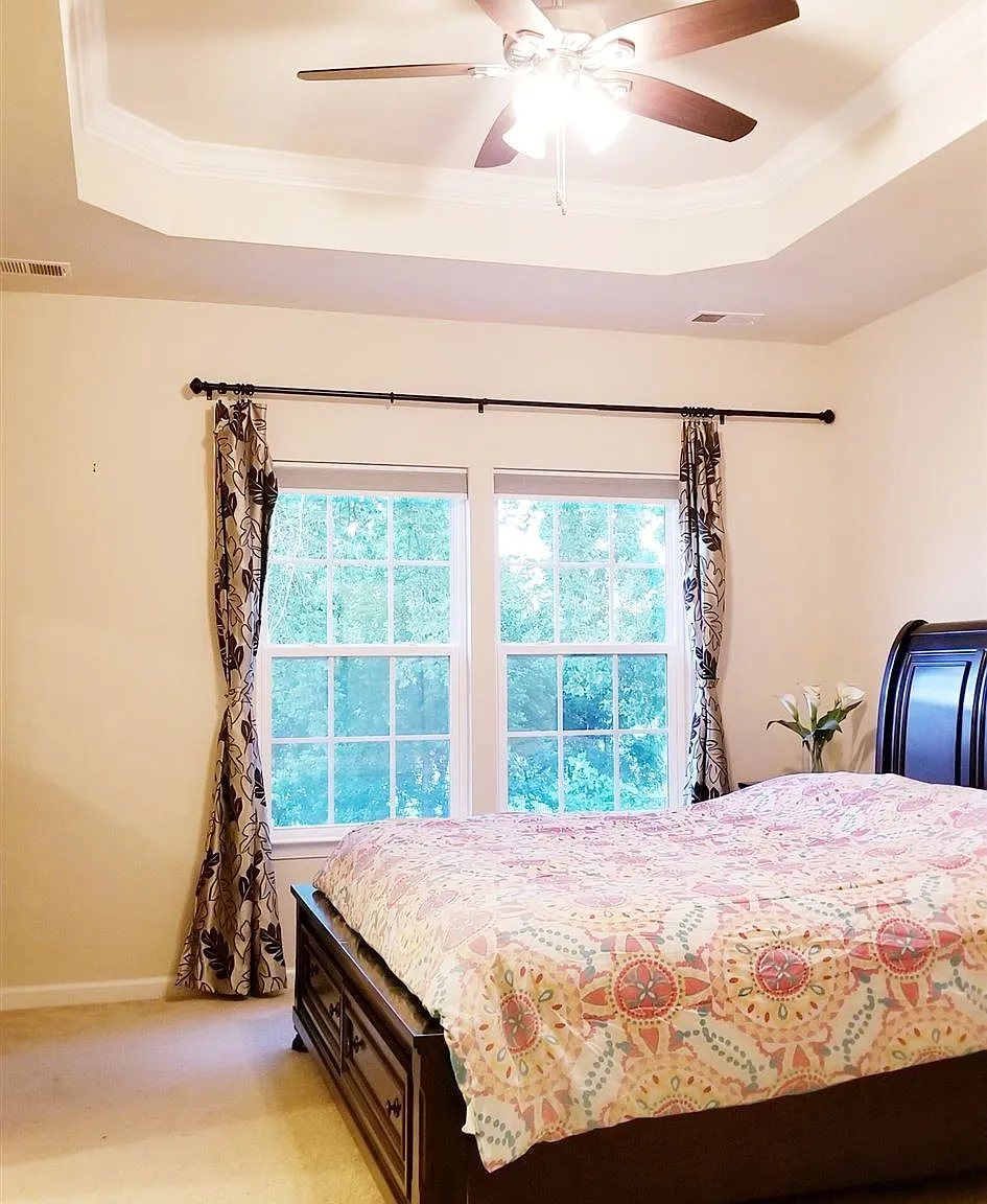 8607 Enoch Pratt Dr — Photo 2