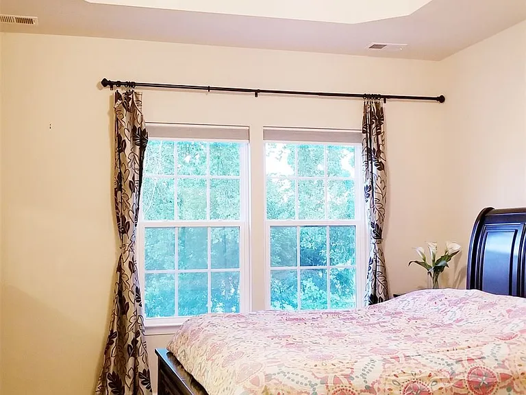 8607 Enoch Pratt Dr — Photo 2