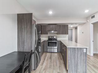 296 Somerset St E, Ottawa, ON K1N6W1