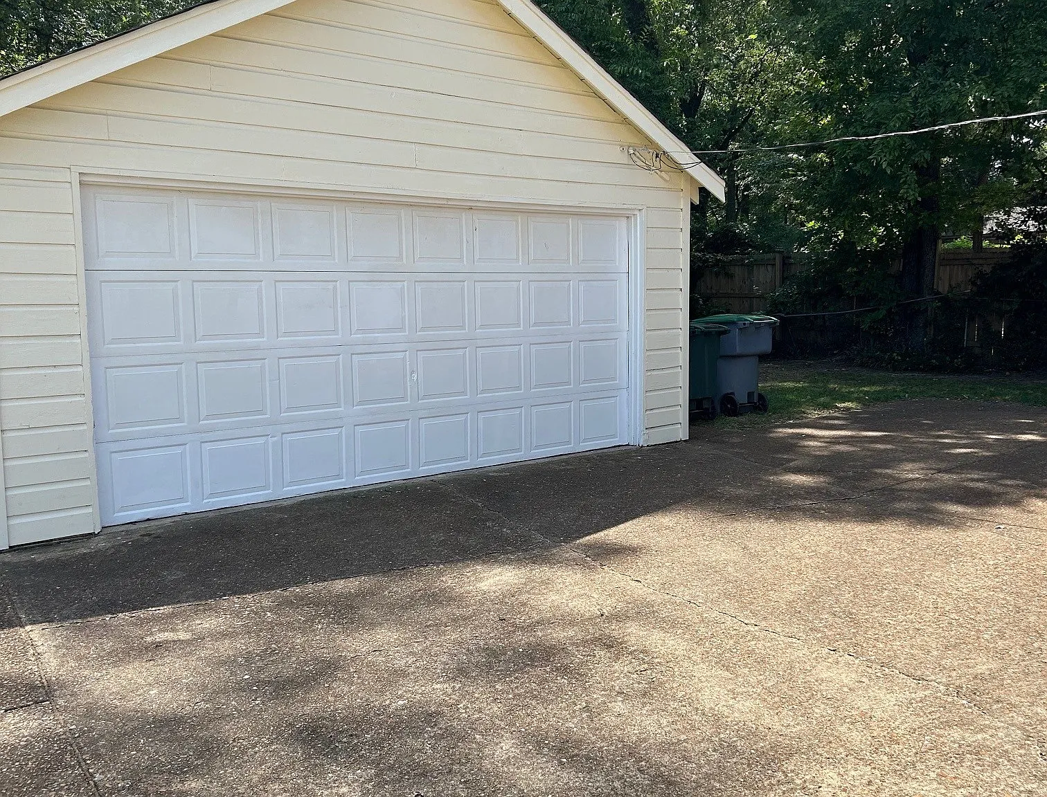 1 bed, 765 sqft, $1,040 — Photo 2
