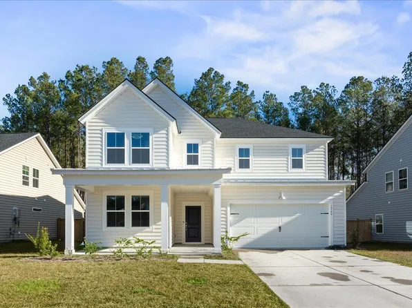 1269 Spotflower St, Ridgeville, SC 29472