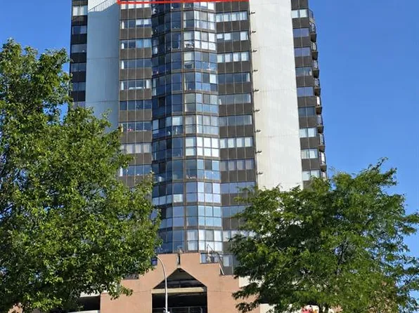 515 Riverside Dr W #1701, Windsor, ON N9A 7C3