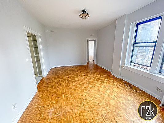 3rd image of 30-11 Astoria Blvd #45A