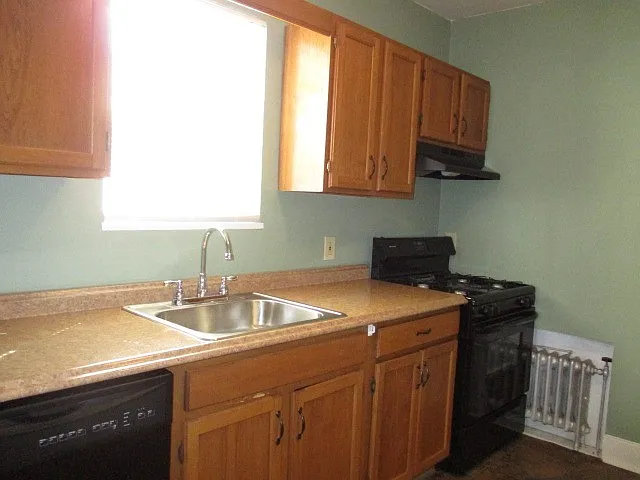 1426 Hillsdale Ave — Photo 4