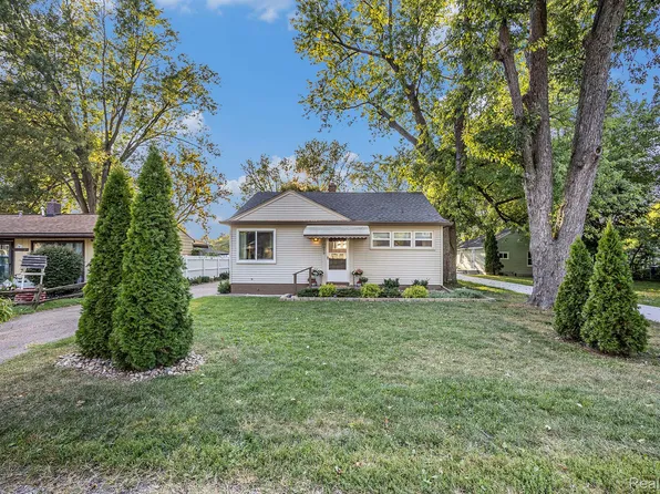 20059 Lexington, Redford, MI 48240