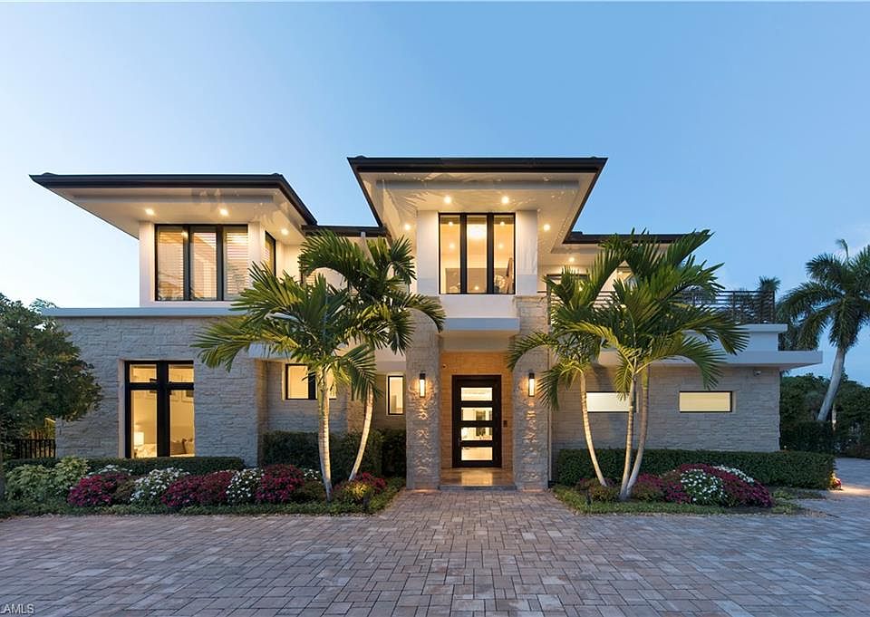 689 Banyan Blvd, Naples, FL 34102 Zillow