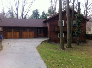 17622 Brucker St, Grand Haven, MI 49417