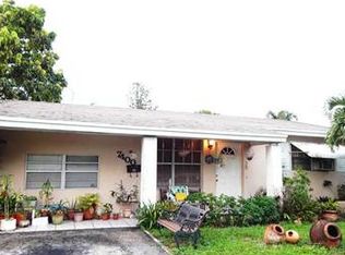 7400 Simms St, Hollywood, FL 33024