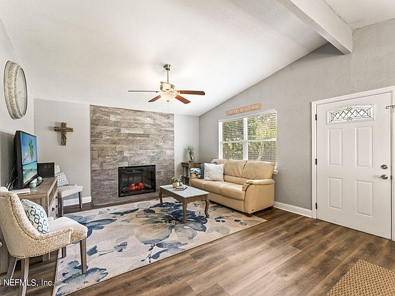 5th image of 12663 DEEDER Lane