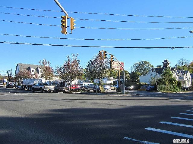 1st image of 49 Glen Cove Ave