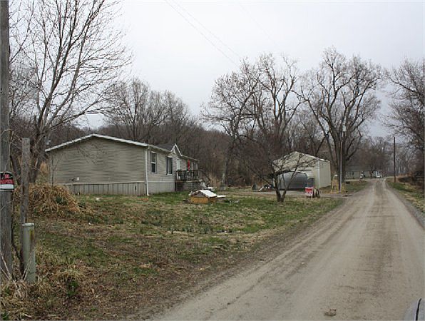 2nd image of 34450 Trinity Rd