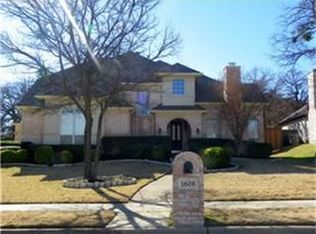 1608 Fairway Dr, Corinth, TX 76210