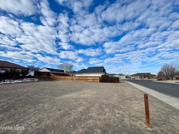 1707 Ralph Ct, Fernley, NV 89408