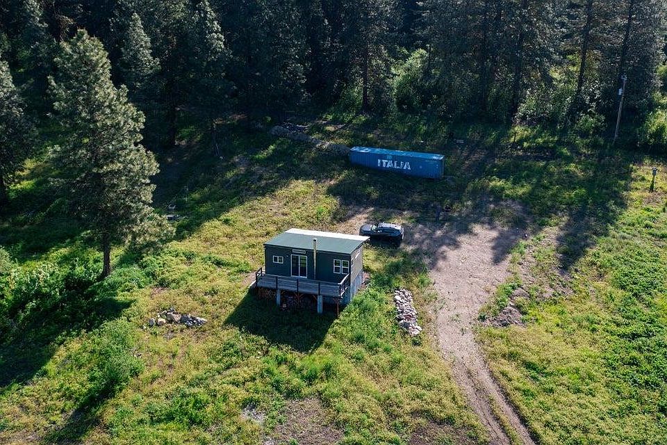 1st image of 360 Barnaby Creek Rd