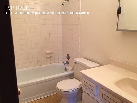 5th image of 4240 Princess Anne Ct APT 9