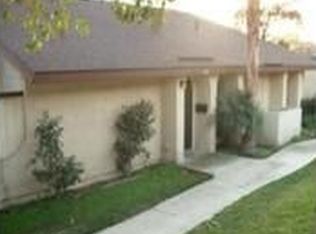 1452 Maxwell Ln, Upland, CA 91786