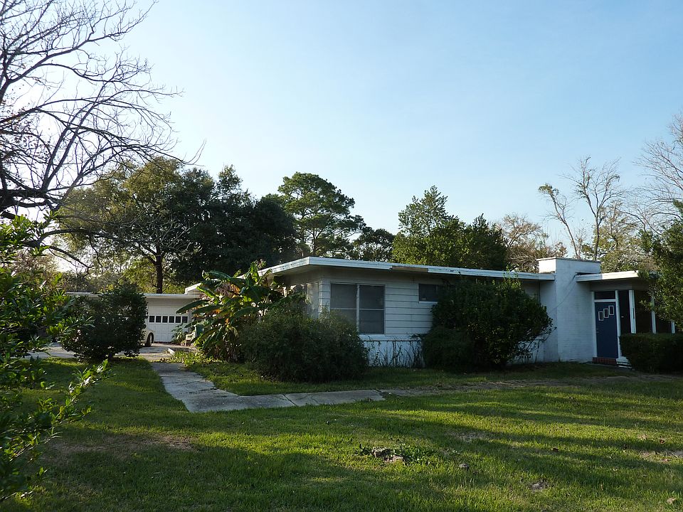 1st image of 1116 Vince St