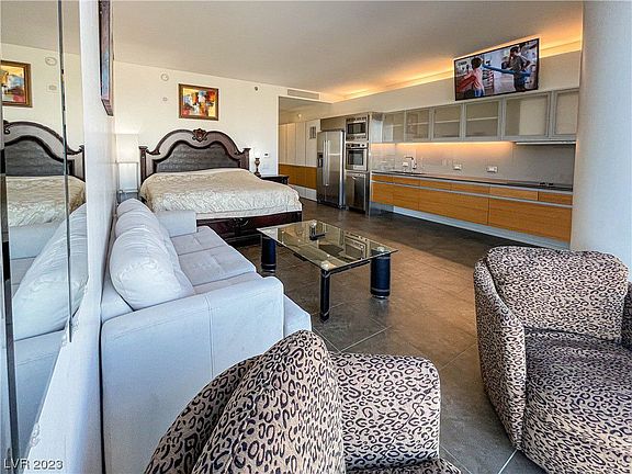 3rd image of 3722 S Las Vegas Blvd #1605
